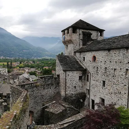 La Rosa Rossa Daire Cambiasca